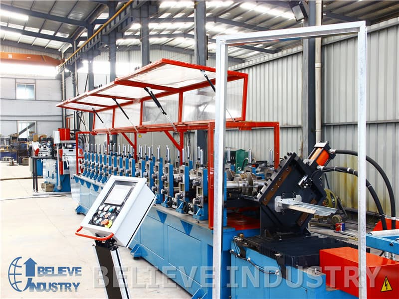 Nonstop Cutting Ceiling Keels Roll Forming Machine